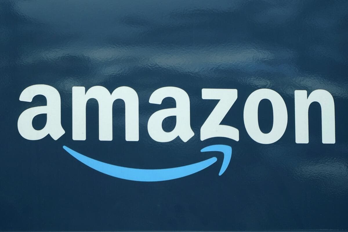 Amazon planea volver al mercado de smartphones con IA