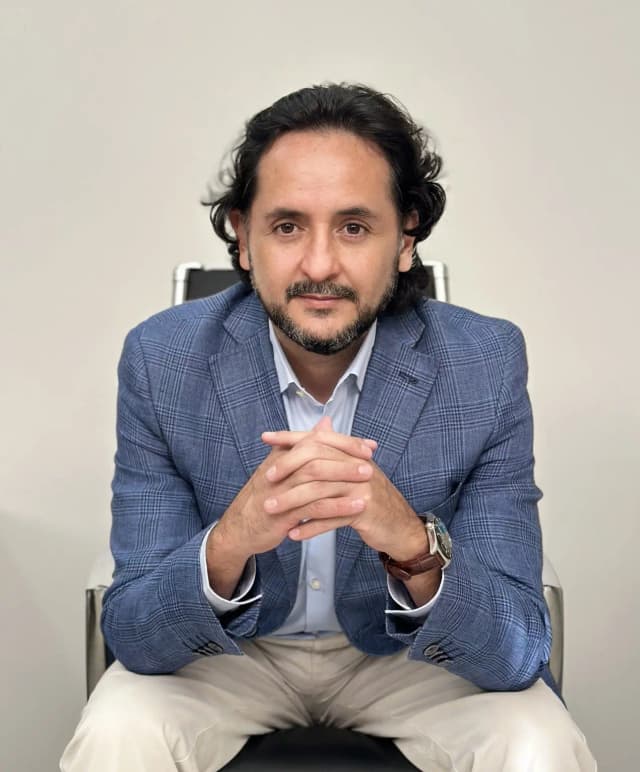 Andrés Michelena