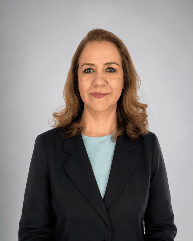 Dra. Lic. Liz Antonia Ovelar Flores