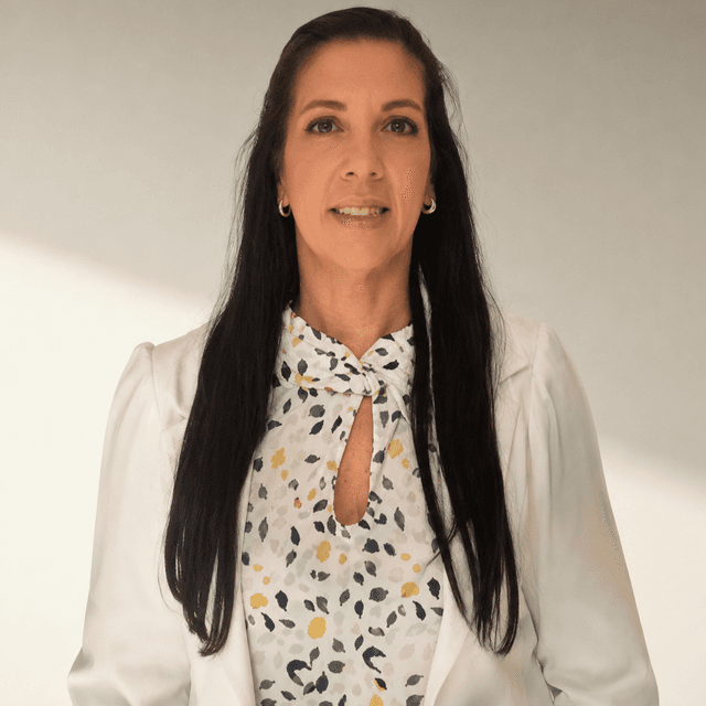 Mag. Rossana Benítez Ortiz