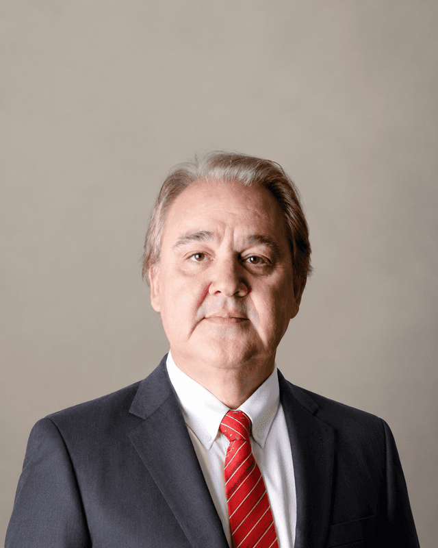 Prof. Dr. Roberto Luis González Vaesken