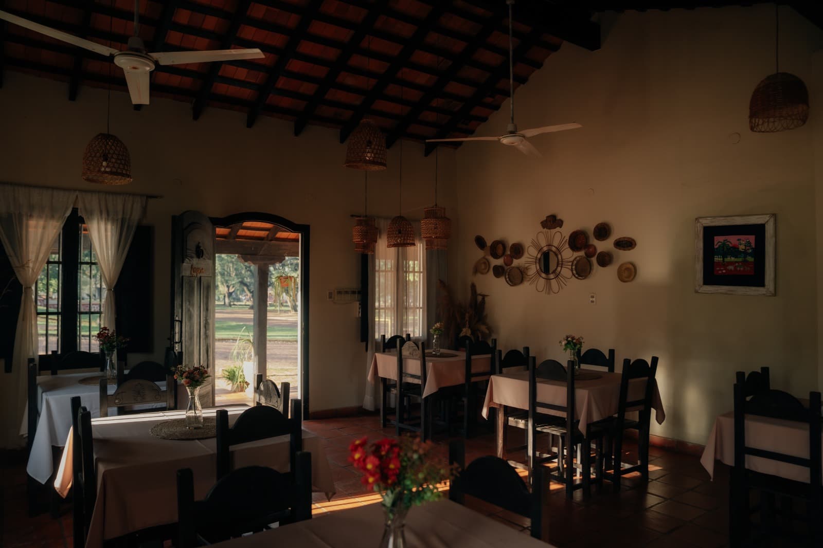 Dormís en casas reales y vivís como local: así es Santa María de Fé